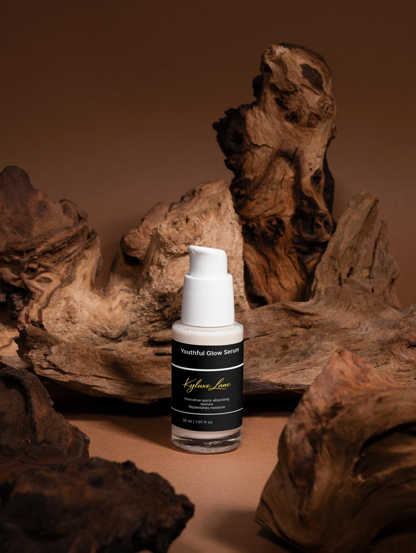 KYLUXE LANE Youthful Glow Serum