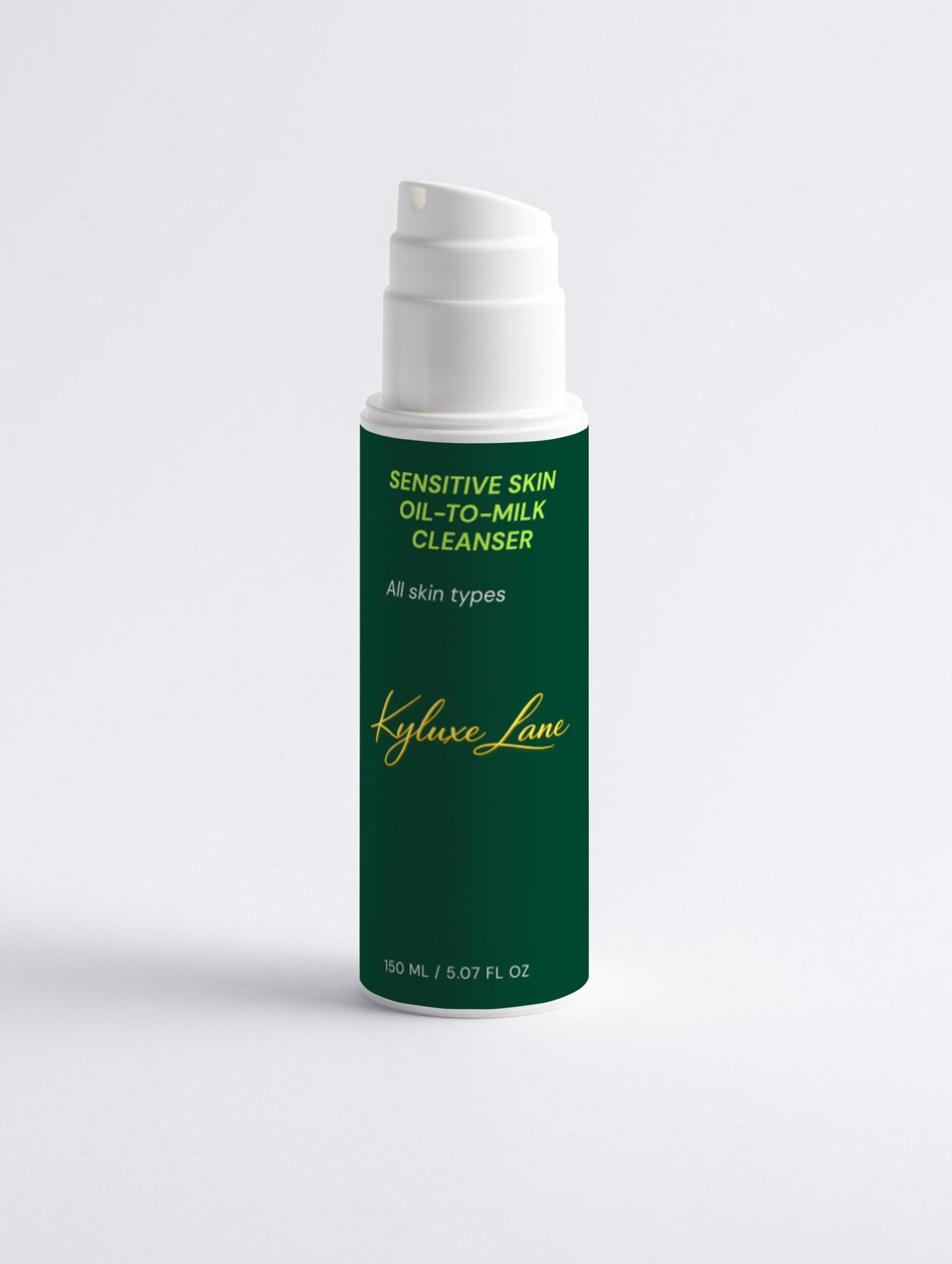 KYLUXE LANE Sensitive Skin Oil-To-Milk Cleanser
