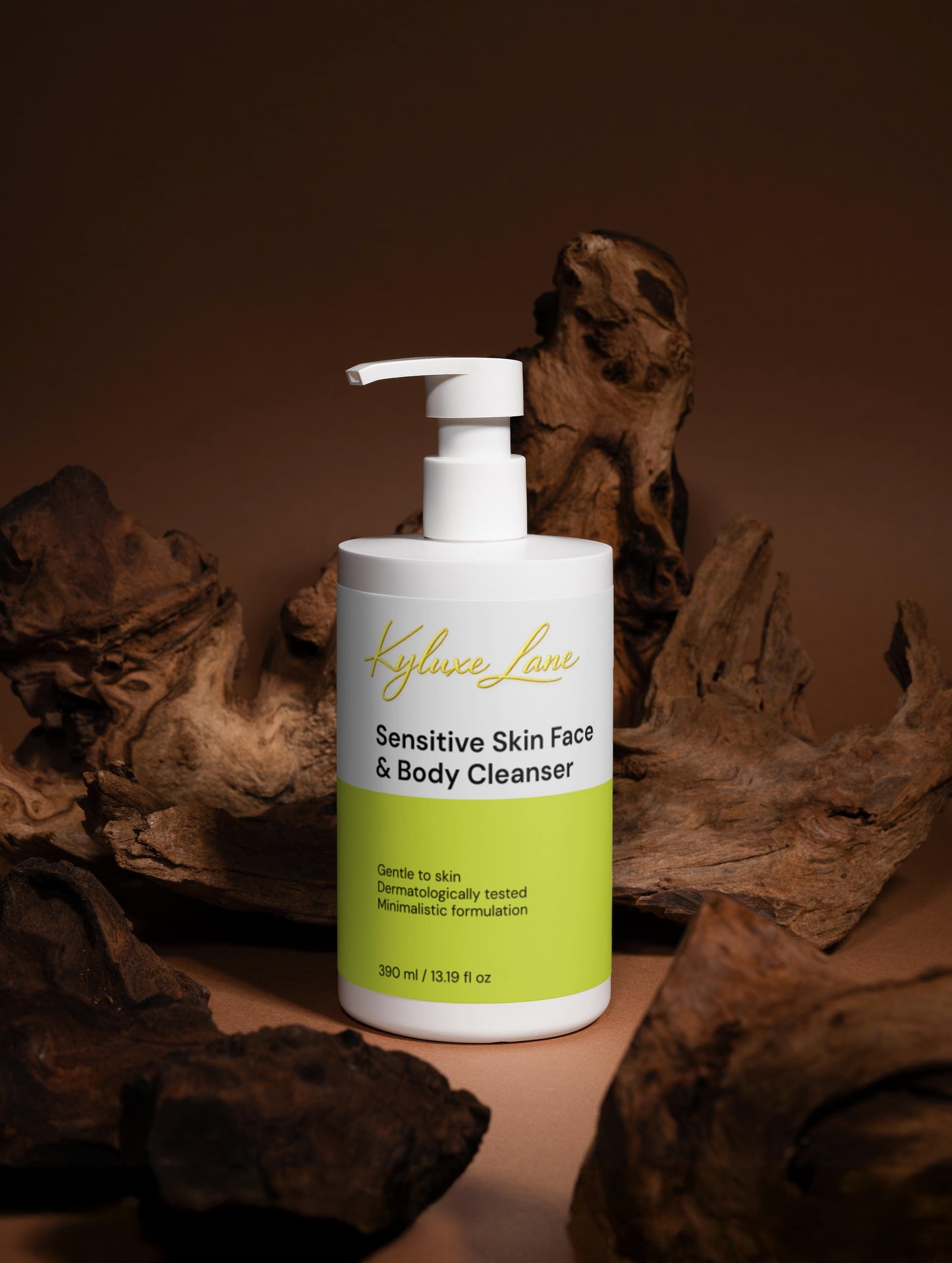 KYLUXE LANE Sensitive Skin Face & Body Cleanser